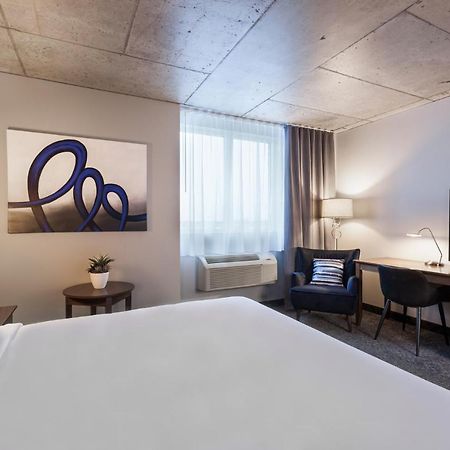 Imperia Hotel Et Suites 부셰르빌 외부 사진