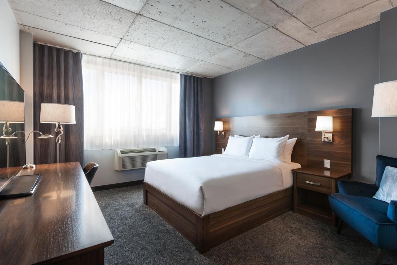 Imperia Hotel Et Suites 부셰르빌 외부 사진